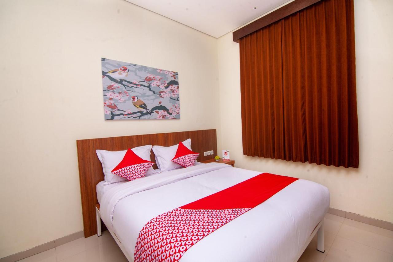 Oyo 2816 Privato Suite Kembaran Ngoại thất bức ảnh